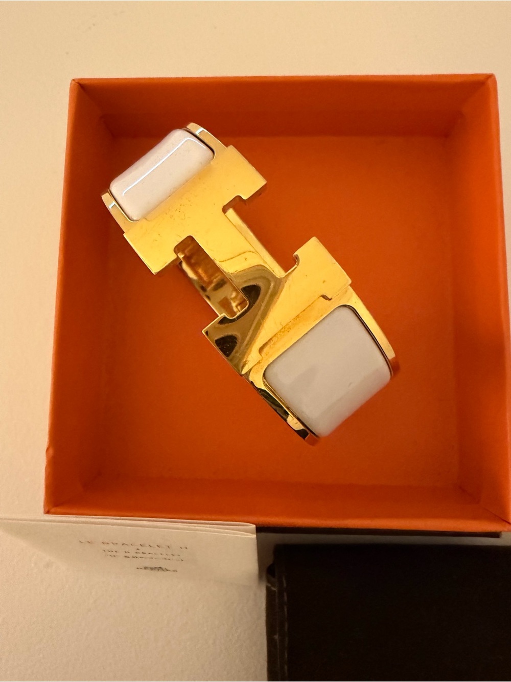 Hermes clic clac large white bracelet (with original box, dust bag)